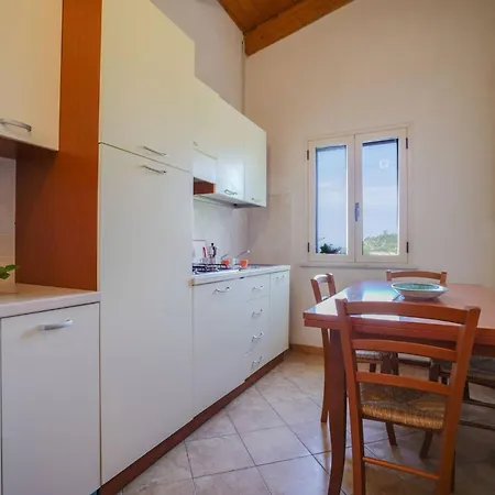 Apartmán Emmesse Trilocal 3 Mandaradoni