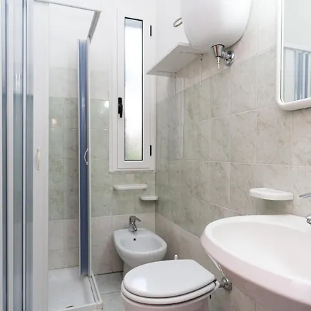 Apartment Emmesse Trilocal 3 Mandaradoni